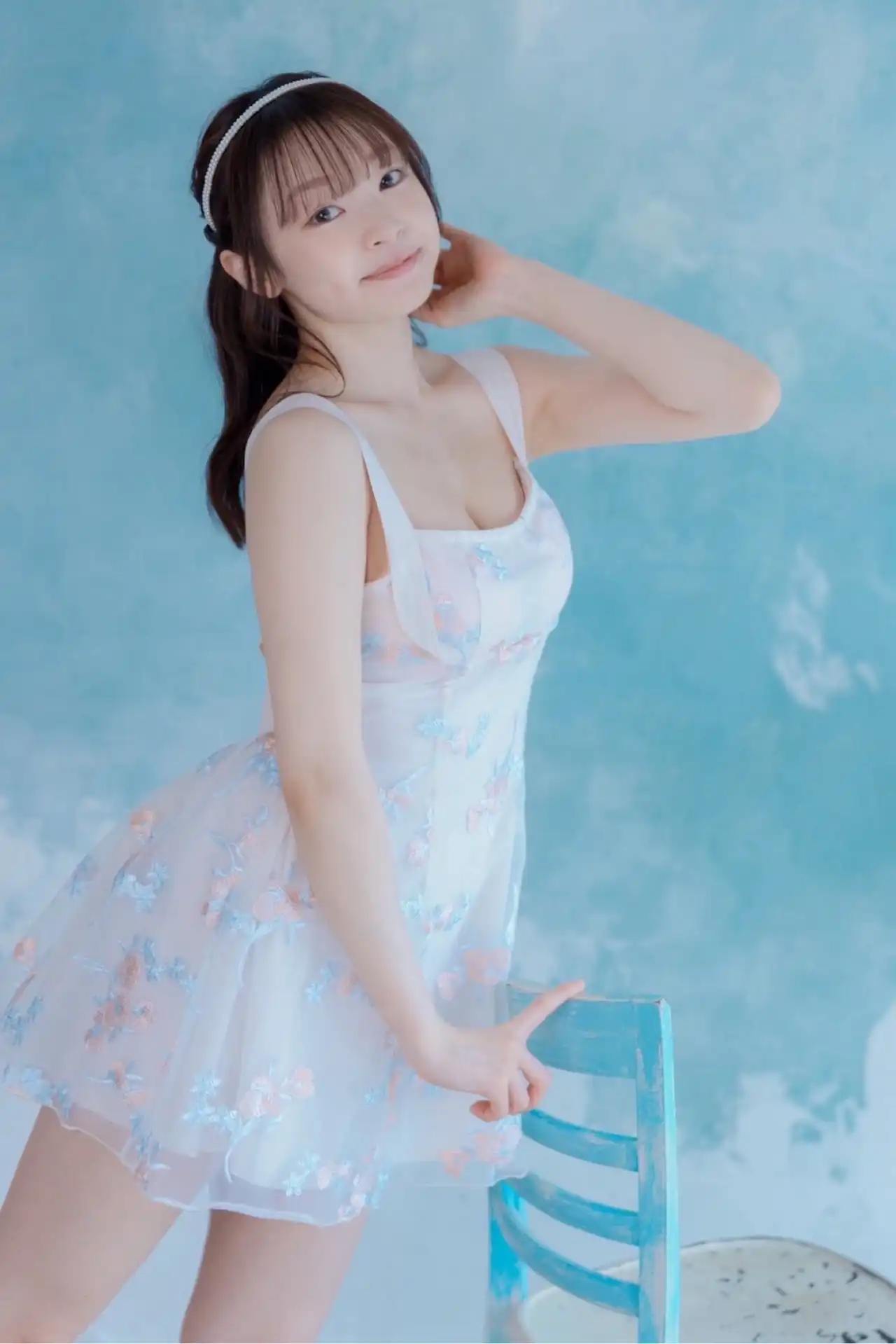 白花仁愛第61張寫真