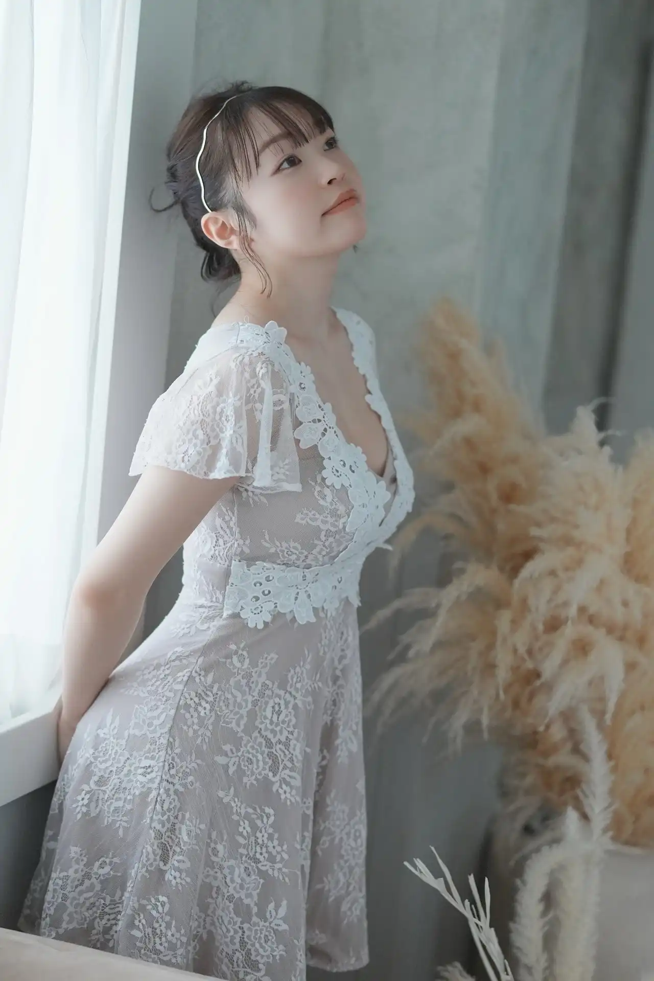 白花仁愛第55張寫真