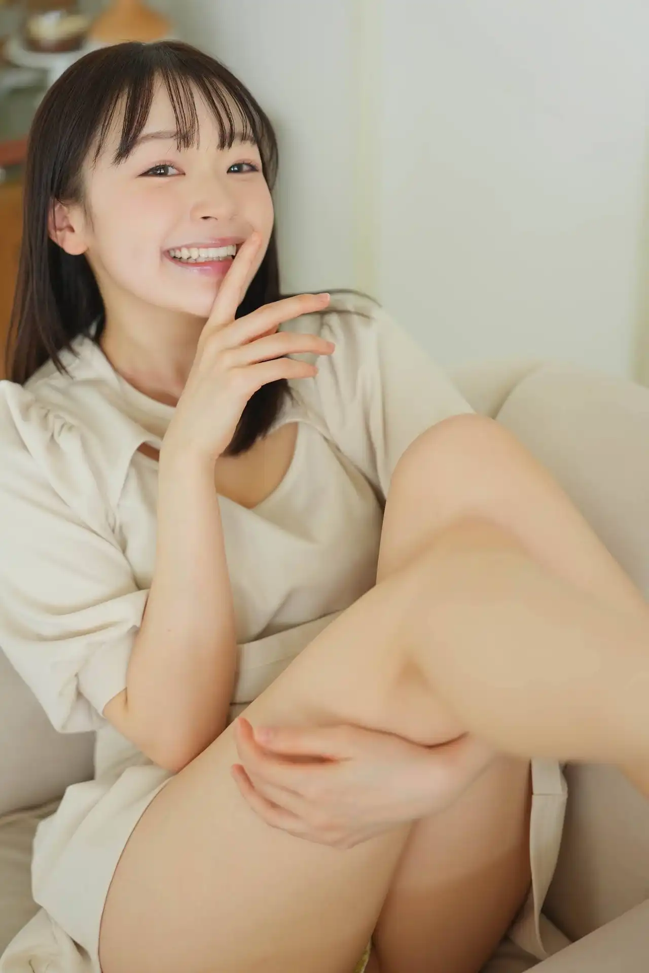 白花仁愛第46張寫真