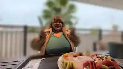 CEMD-833 無罩爆乳肉感約會8 與美爆乳公主的一日激情 ~ 西村ニーナ的劇照14