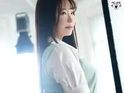 VEO-085 本物素人妻AV首秀！把青春獻給音樂的清楚系美人妻 正值盛年 貪婪追求快感下的淫亂綻放 ~ 槻本あすか 的劇照8