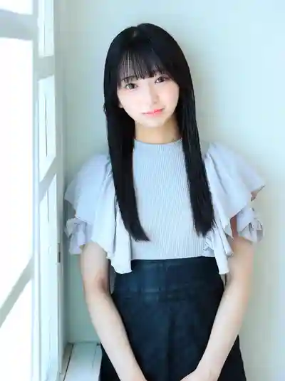 音田絵凛封面照片寫真
