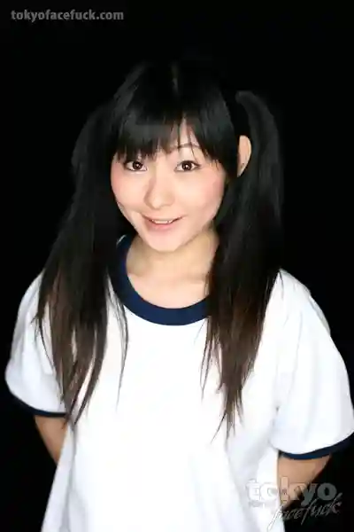 河愛杏里第1張寫真