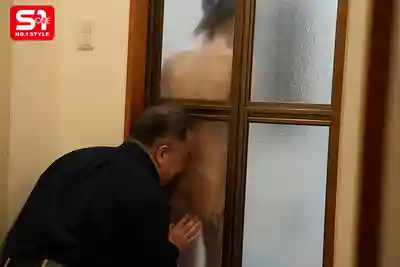 SNOS-224 曾把我當自慰對象的蘿莉控老師 竟然成了我的繼父 ~ 櫻乃莉乃的劇照9