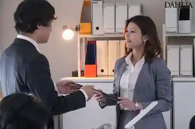 DLDSS-492 女上司被媚藥控制 淪爲癡漢老頭下屬的專用中出愛人肉便器 ~ 美乃雀 的劇照12