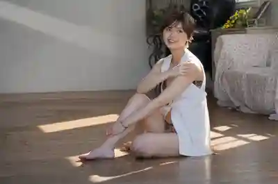 水原冴香第3張寫真