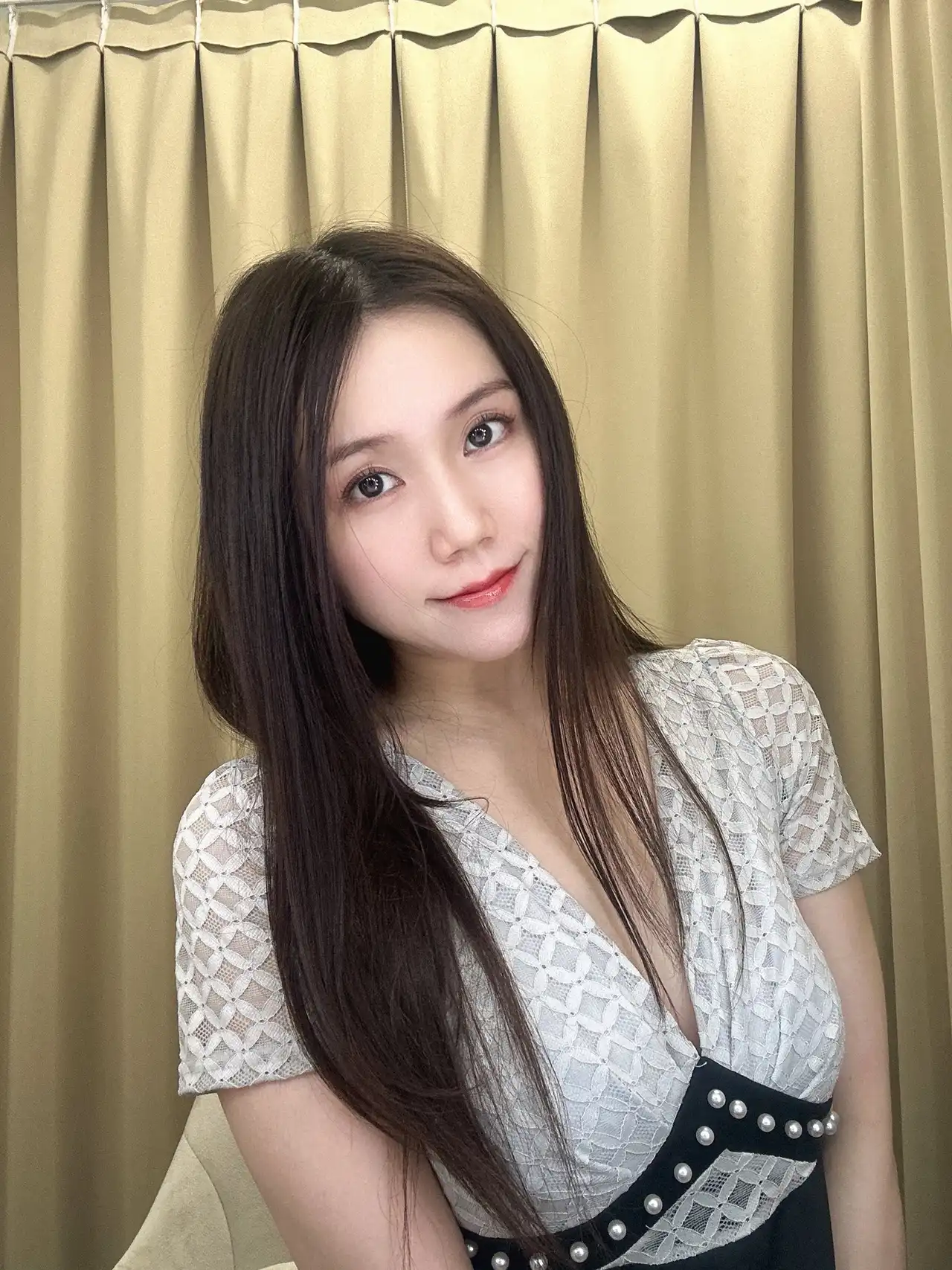 鳴海小雪第16張寫真