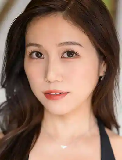 本月出道女優: 鳴海小雪 封面