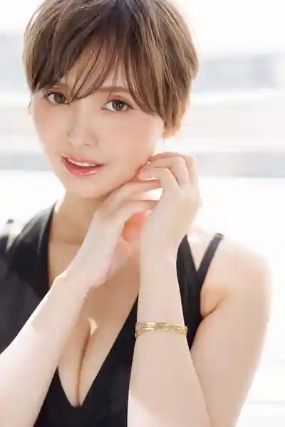 水原冴香第6張寫真