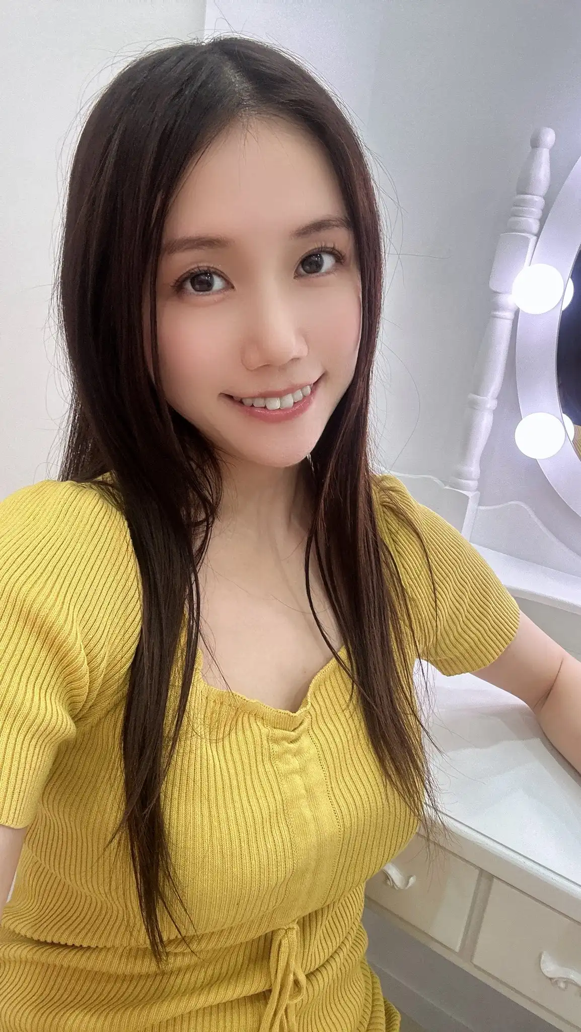 鳴海小雪第23張寫真