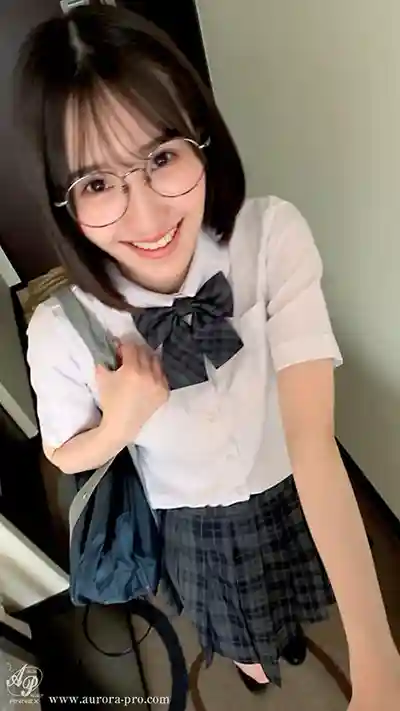 APGH-055 放課後的優等生是什麼慾望都能滿足的絕品小妞 「平時不會這樣的 只有今天特別哦…」清純大小姐的小惡魔呢喃 纖細嬌軀劇烈扭動真高潮 ~ 青葉春的劇照20