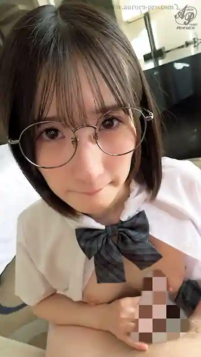 APGH-055 放課後的優等生是什麼慾望都能滿足的絕品小妞 「平時不會這樣的 只有今天特別哦…」清純大小姐的小惡魔呢喃 纖細嬌軀劇烈扭動真高潮 ~ 青葉春的劇照15