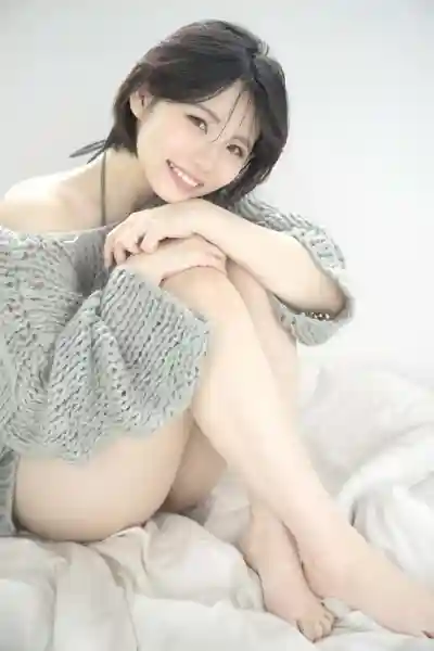 月神花梨第2張寫真