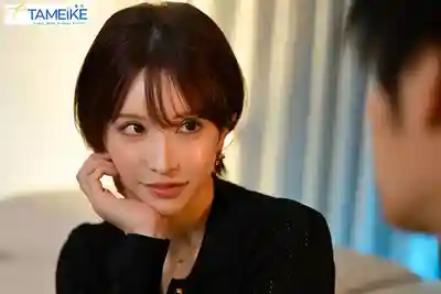 MFYD-131 撈女人妻・夢實香苗 榨幹金錢還要榨幹精子的男人公敵 ~ 夢實香苗 的劇照2