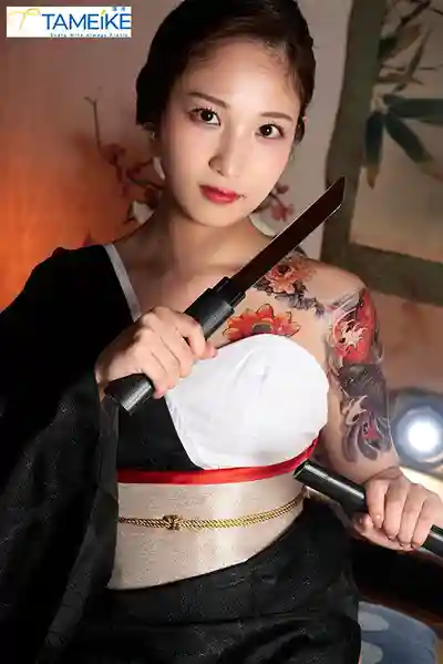 MFYD-137 栄川乃亞引退！最後的癡女！成熟美人姐姐的最高癡女全套！聖水、顔騎、寸止、女王樣…一片全收錄！ ~ 栄川乃亞 的劇照4