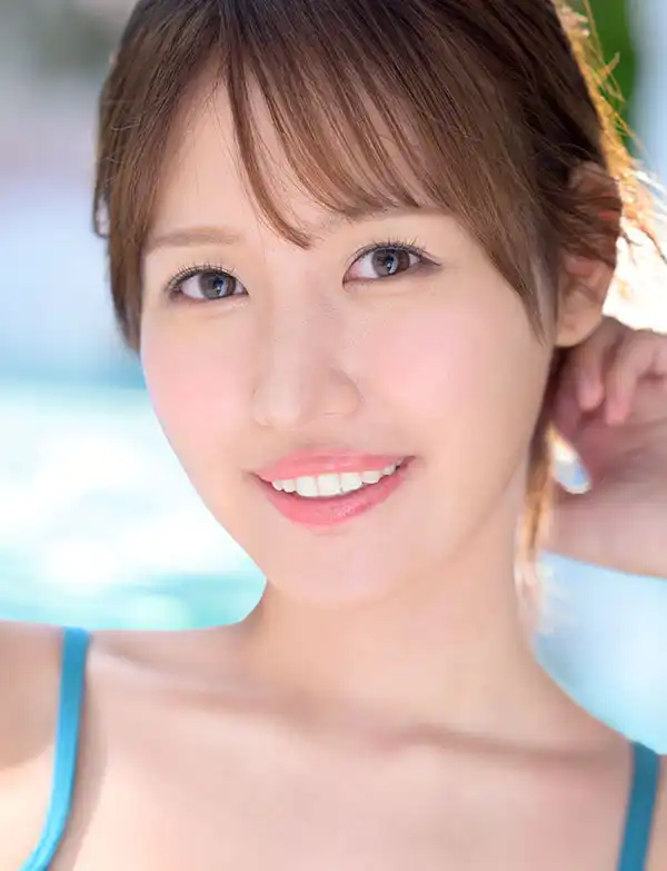三咲麻友第15張寫真