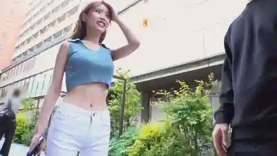 IHD-003 神級身材！21歲瑜伽教練被街頭問卷陷阱誘騙被幹 的劇照14