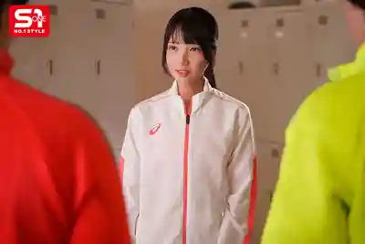 SNOS-273 因傷退役的田徑妹子 只能用身體來慰問隊員們了 ~ 榊原萌 的劇照12