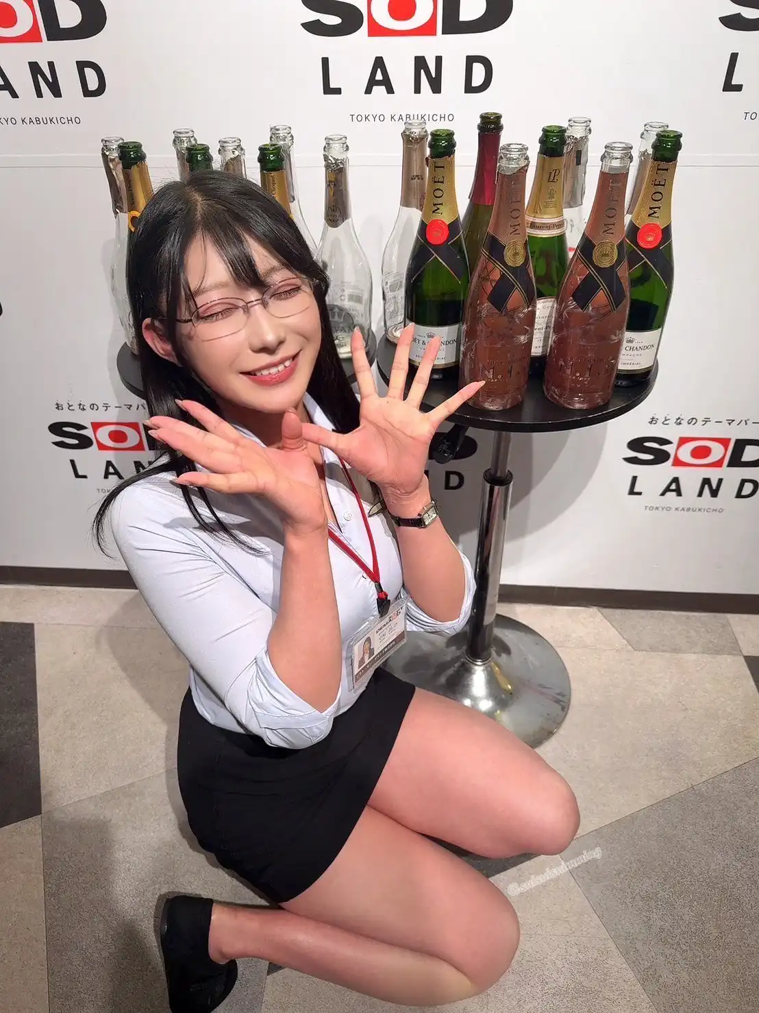 守屋芳乃第47張寫真