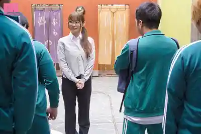 MIDA-661 修學旅行 泡溫泉搞錯時間和五條老師混浴了 沒想到婚姻工作兩頭燒的她早就飢渴難耐了 偷偷捏她溼透的Jcup爆乳她卻讓我中出了 ~ 五條戀 的劇照11