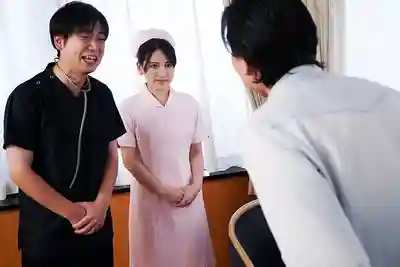 JJDA-074 醫院康復科的人妻護士被無法自理的患者央求幫忙打飛機 ~ 紗紗原百合  的劇照3