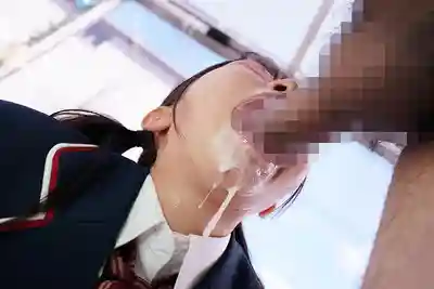 DVMM-400 顏出MM號 受驗考生限定 挑戰名校的女高中生深喉口暴2 過激面接後騷穴直接就被大肉棒插入的全員中出 ~ 斉藤帆夏 沖奈さくら 小阪環奈 望月蕾 月乃あや 的劇照7