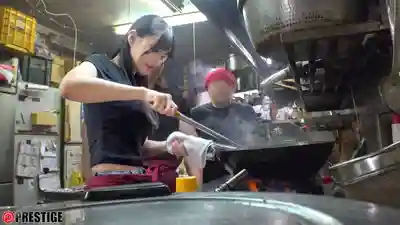 ABF-357 把三佳詩丟在全是男人的拉麵店裡不管了【限定特典映像10分鐘】 ~ 三佳詩的劇照9