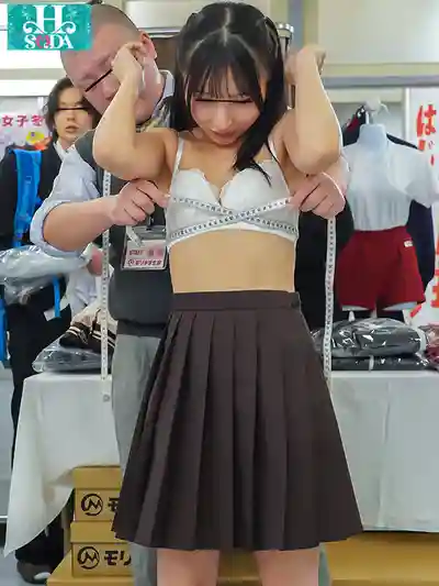 HSODA-126 學校指定猥褻體測 藉制服量身把清純女生的騷氣身體摸個遍的劇照11