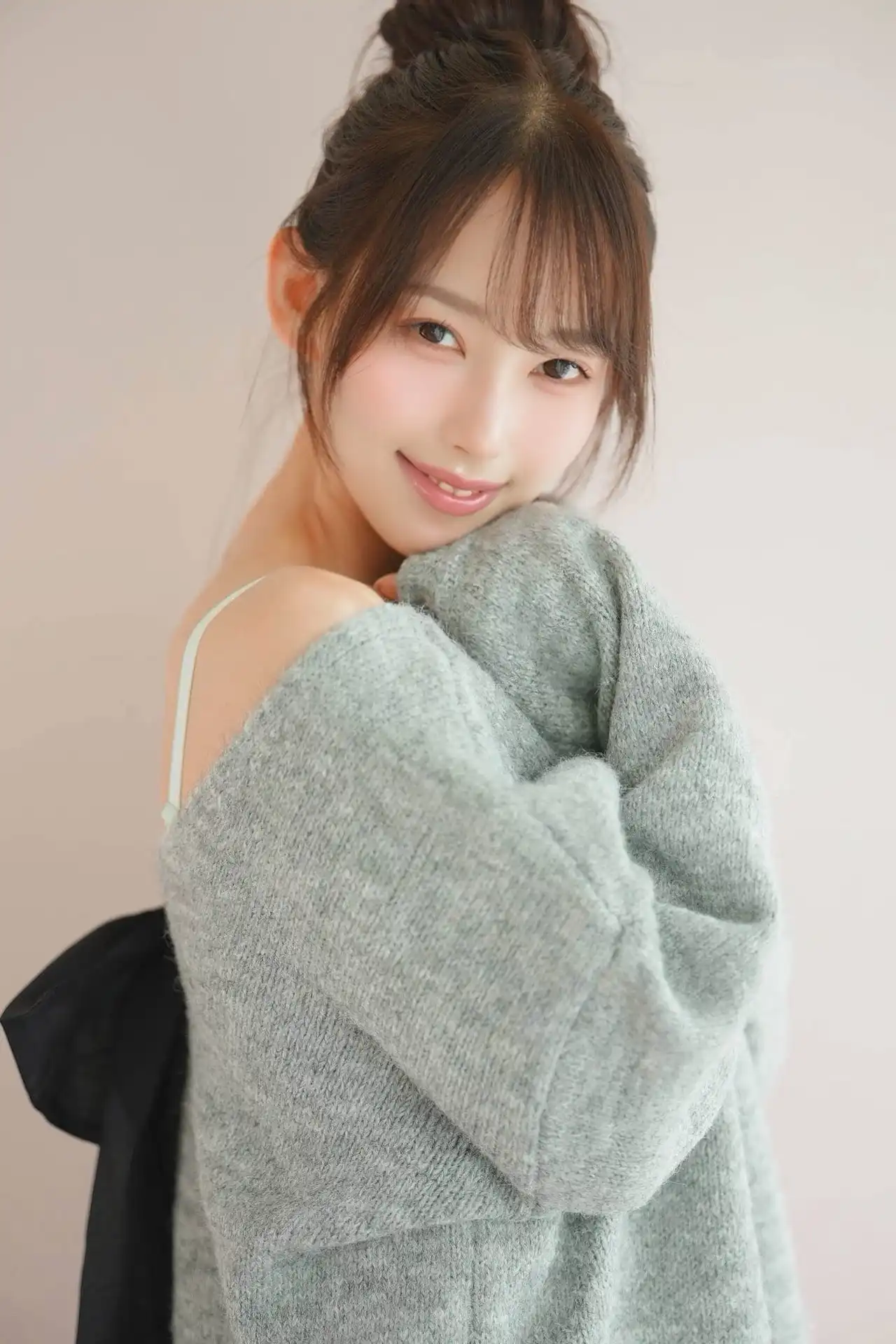 園梨音第16張寫真