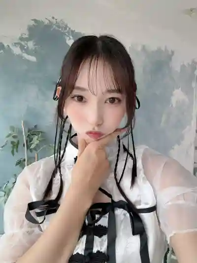 園梨音第12張寫真