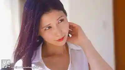 MEYD-889 外表清純做愛卻很國際化 被7國100根屌幹到高潮不斷的人妻32歲AV DEBUT ~ 彩木らん的劇照4