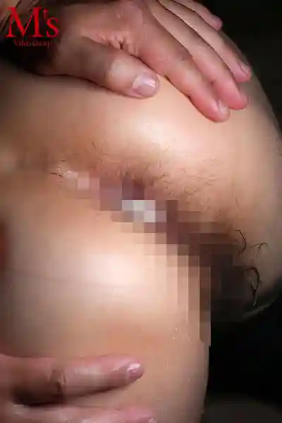 MVSD-699 菊花被幹的噗噗響 每週六把娃丟給老媽一天和3個男人瘋狂做愛 客服中心上班的軟萌超抖M辣媽肛交解禁AV出道 ~ 月乃翠的劇照1
