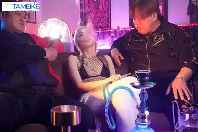 MFYD-148 豹變 地味陰角土氣人妻 竟在港區男的嗑藥派對上被操的白眼浪叫不止… ~ 廣瀨裡緒菜的劇照6