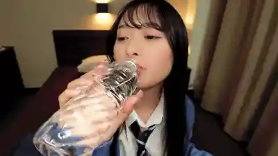 SUJI-311 這賤貨太囂張遲早會被幹死! 傲驕鹽對應白虎學生妹被下媚藥後巨根強插 屈辱快感墮落強制中出 ~ 花守夏歩的劇照15