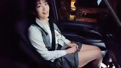 SGKI-092 美人教练的诱惑路上教习 公路高潮驾校 ~ 滝ゆいな 三池小春 依本詩織 的劇照4