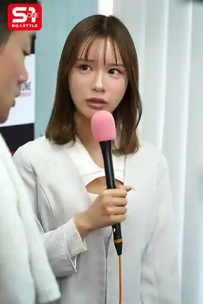 SNOS-251 新人體育主播被電視台獻給人氣格鬥家卻無法拒絕…被蠻力猛烈抽插幹到高潮不止… ~ 兒玉七海的劇照8
