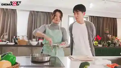 SDNM-553 老公和女儿开心的笑脸是最大的幸福 厨艺满分的开朗妈妈初次不伦体验 结婚第8年 ~ 有澤まゆか 的劇照12