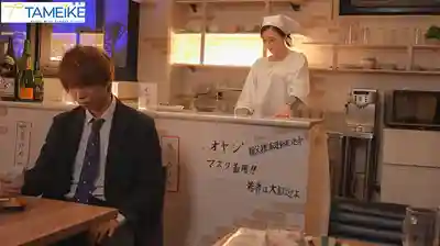 OFES-035 欲求不滿的巨乳痴女老闆娘趁夜深偷偷榨乾小鮮肉的中出深夜食堂 ~ JULIA的劇照17