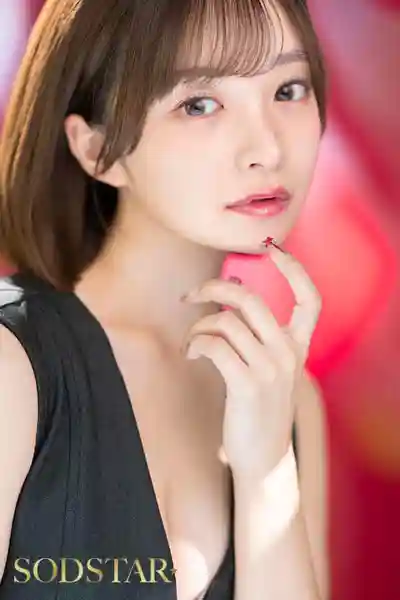 START-592 和性感藝人水淋漓的濃厚舌吻性交 ~ 渚戀生的劇照13