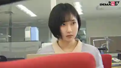 SDAM-175 大手安全套厂商女员工的业务群交实录 ~ 涼菜波美 幾田真知 糸井瑠花  的劇照11