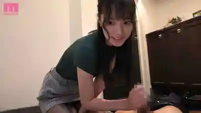 MIDV-640 前辈要不来我家继续喝? 后辈女同事的黑丝诱惑 被耳边呢喃淫语搞到欲火焚身 错过末班车狂干到首班车的延长交尾17发 ~ 宮下玲奈 的劇照10