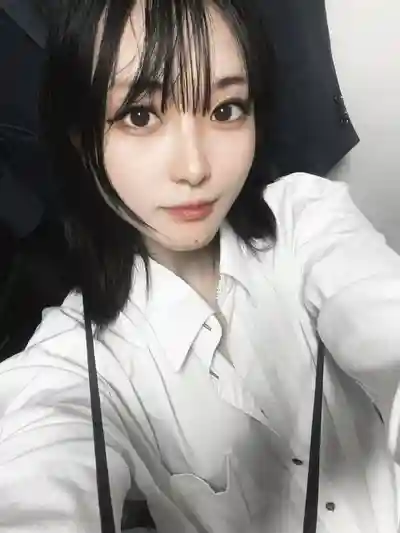 新垣愛琉第12張寫真