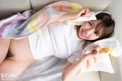 SQTE-699 隨時可用的飛機杯學妹 ~ 宍戸裡帆的劇照17