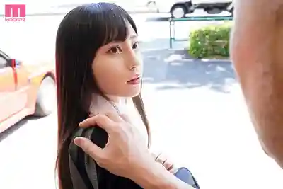 MIDV-654 把鮑魚給我看就饒了妳 變態便利店店長威脅偷竊少女黏著玩弄下體強暴調教 從那天起我淪為性處理打工便女… ~ 七澤美亞的劇照14