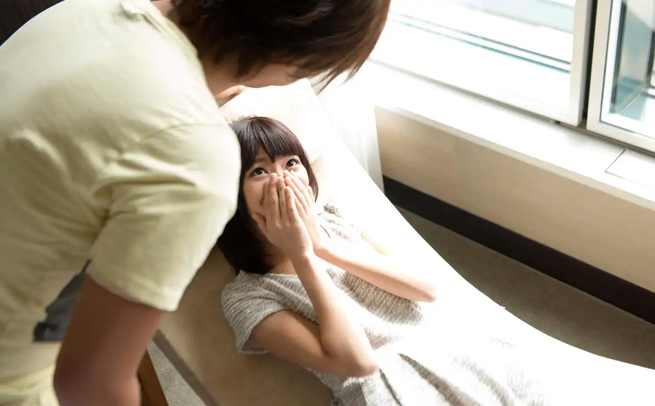 成宮琉璃第231張寫真