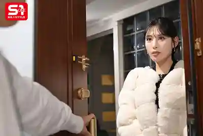 SNOS-269 叫了高級外送茶來的竟是夢寐以求的傳奇寫真女神… ~ 金松季歩的劇照10