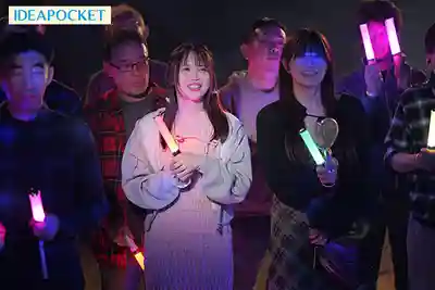 IPZZ-873 偶像宅女在演唱會上初遇痴漢…困惑之餘卻在亢奮與無法抗拒的快感中背德絕頂 忘不了那次的快感從此每天都在電車上等著被痴漢摸 ~ 辻美衣奈的劇照12