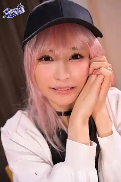 RKI-751 讓我借住一晚嘛宅男君 性慾超強的cosplay色氣辣妹讓死宅隨便操還能中出 ~ 胡桃櫻花的劇照7