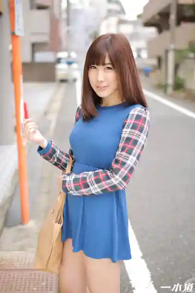 1PON-042216_285 租借女友 ~ 名波ルナ的劇照15