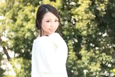 1PON-042217_515 心動 大眼痴女色氣滿滿的銷魂口技 ~ 広瀬奈津美的劇照2